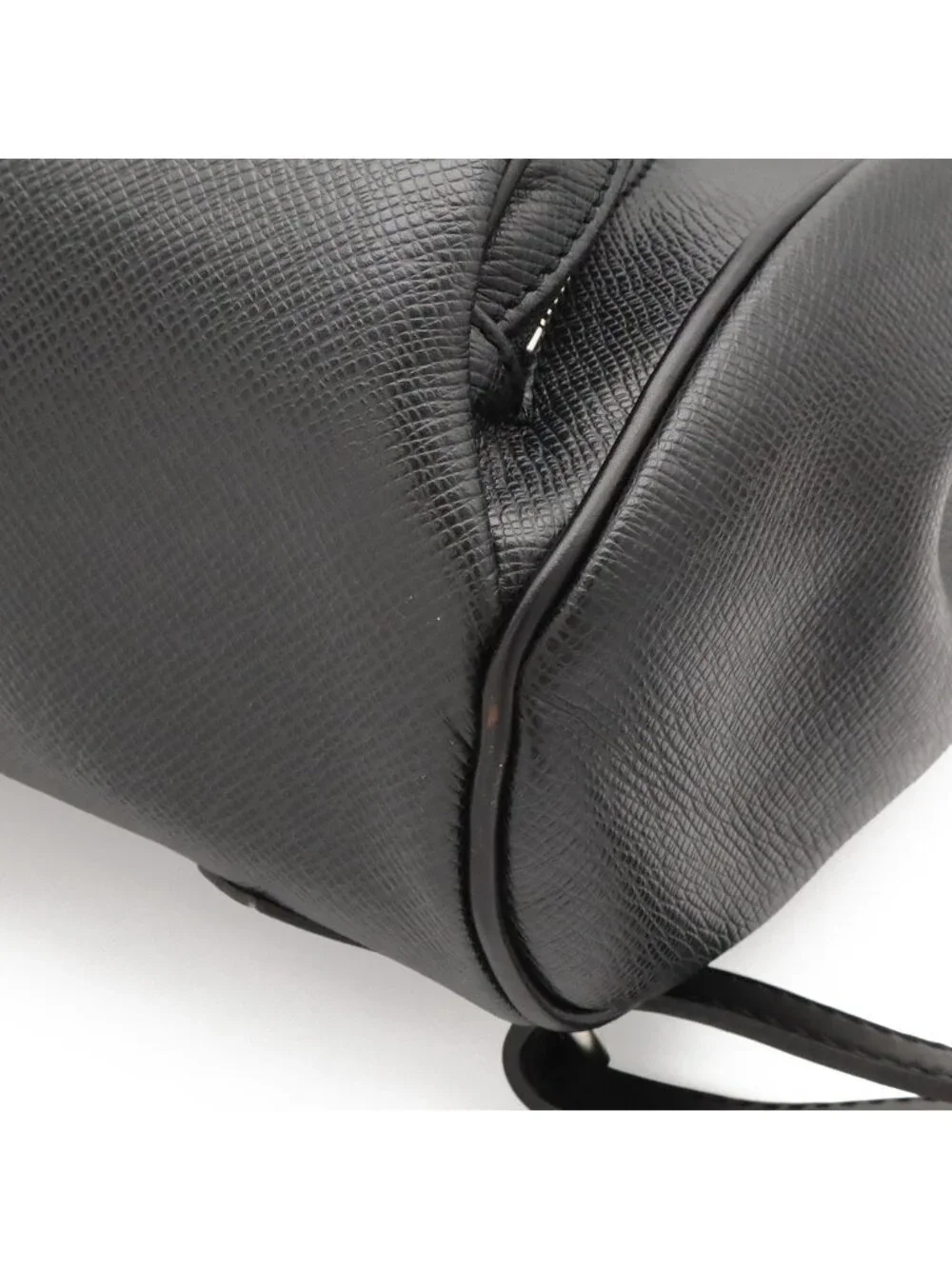Louis Vuitton Taiga Cassiar Backpack Ardoise Black